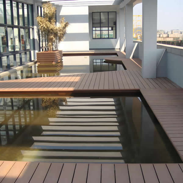 KW102 Wear resistant and anti slip co extruded plastic wood flooring for courtyard terrace